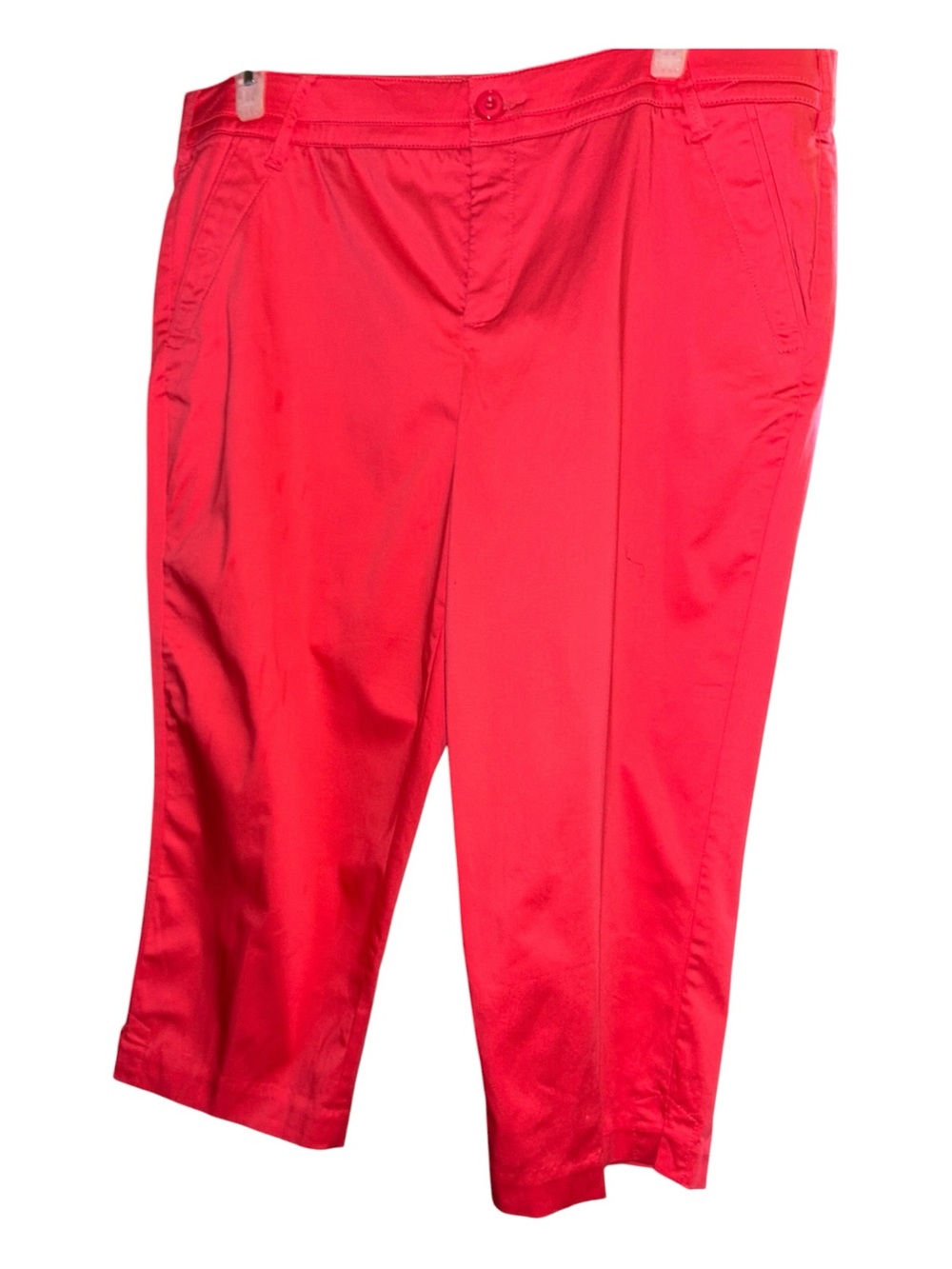 intro. Women's Coral Pink Bermuda Shorts
